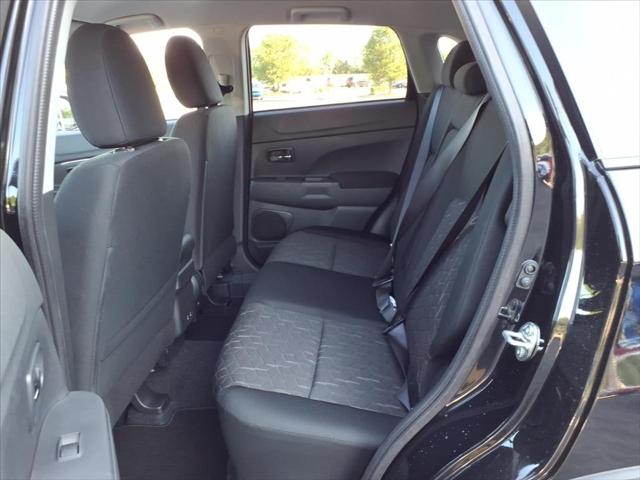 2026 Mitsubishi Outlander Sport 2.0 LE