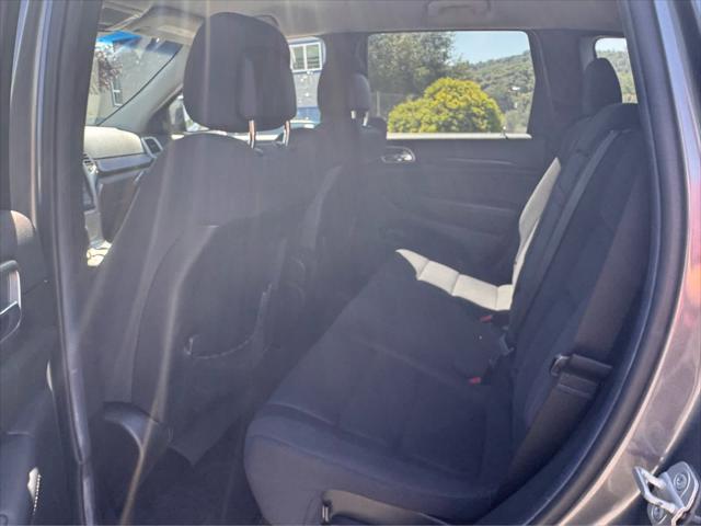 2012 Jeep Grand Cherokee Laredo
