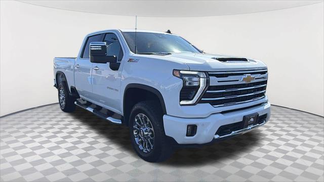 2026 Chevrolet Silverado 2500HD Crew Cab, Standard Bed, LT, 4WD