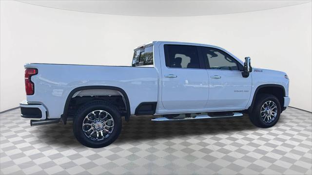 2026 Chevrolet Silverado 2500HD Crew Cab, Standard Bed, LT, 4WD