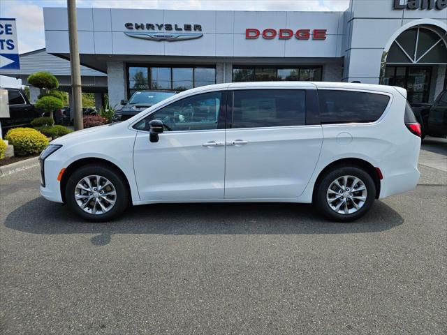 2027 Chrysler Pacifica PACIFICA SELECT AWD 2027 Chrysler Pacifica PACIFICA SELECT AWD