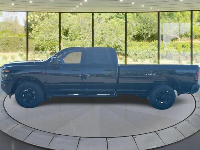 2026 Ram 3500 Tradesman Crew Cab 4x4 8 Box