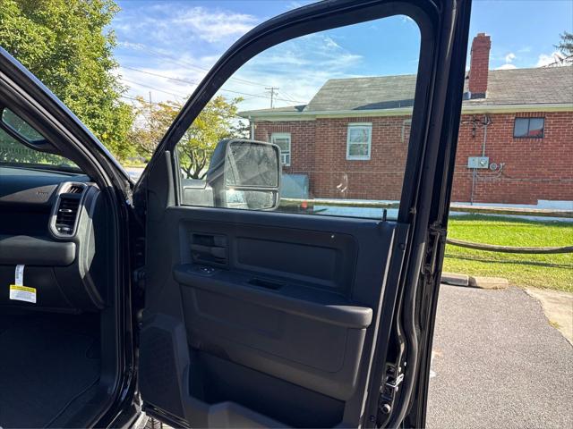 2026 Ram 3500 Tradesman Crew Cab 4x4 8 Box