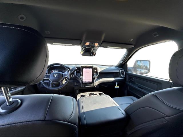 2026 Ram 3500 Tradesman Crew Cab 4x4 8 Box