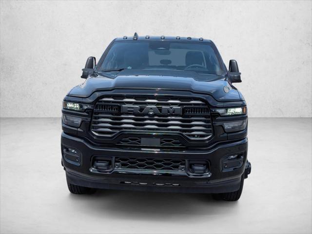 2026 RAM 3500 RAM 3500 BIG HORN CREW CAB 4X4 8 BOX