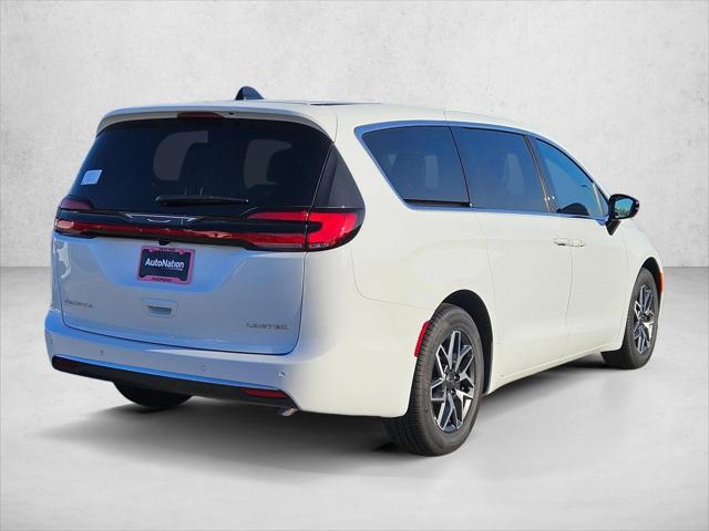 2027 Chrysler Pacifica Limited