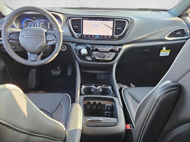 2027 Chrysler Pacifica Limited