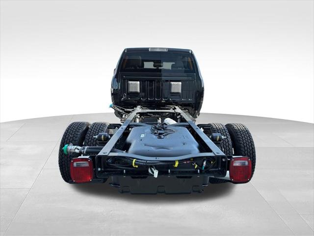 2026 RAM 3500 Chassis RAM 3500 TRADESMAN CREW CAB CHASSIS 4X4 60 CA