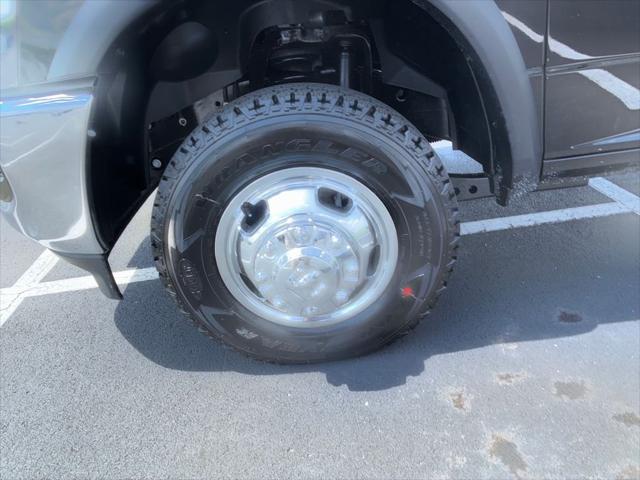 2026 RAM 3500 Chassis RAM 3500 TRADESMAN CREW CAB CHASSIS 4X4 60 CA