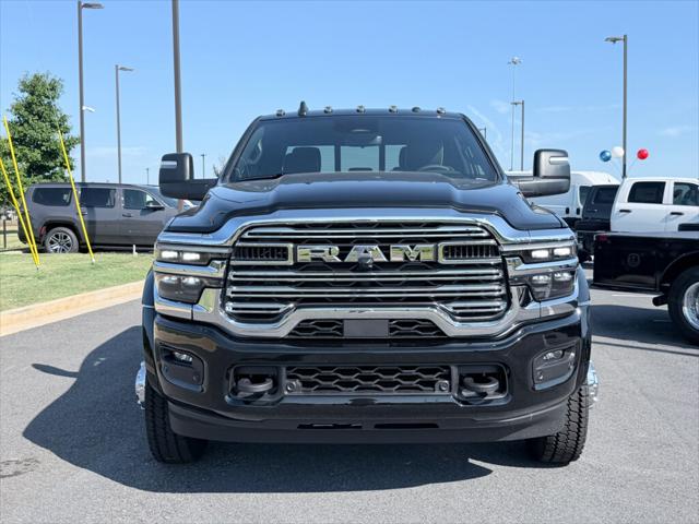 2026 RAM 5500 Chassis RAM 5500 BIG HORN CHASSIS CREW CAB 4X4 60 CA