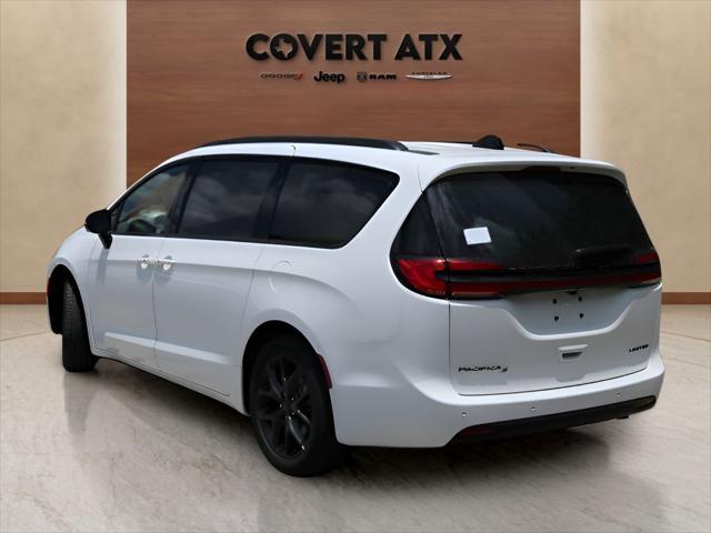 2027 Chrysler Pacifica PACIFICA LIMITED