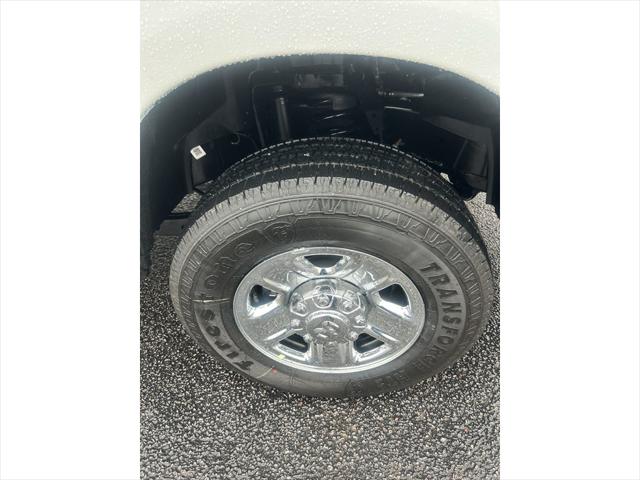 2026 Ram 2500 Tradesman Crew Cab 4x4 64 Box