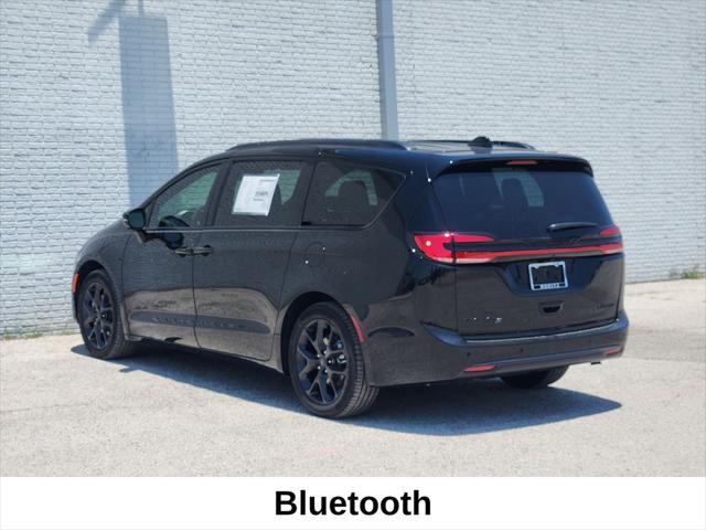 2027 Chrysler Pacifica PACIFICA LIMITED