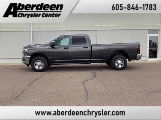 2026 RAM Ram 3500 RAM 3500 TRADESMAN CREW CAB 4X4 8 BOX