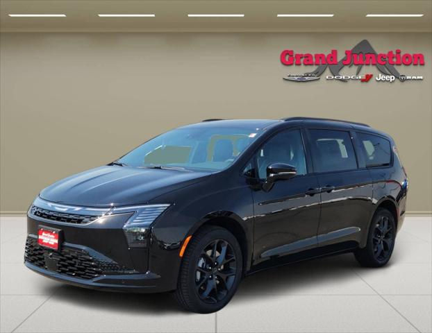 2027 Chrysler Pacifica PACIFICA LIMITED AWD