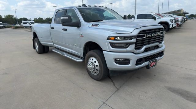 2026 RAM 3500 RAM 3500 LONE STAR CREW CAB 4X4 8 BOX