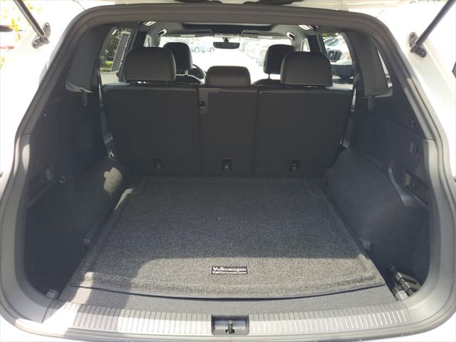 2021 Volkswagen Tiguan 2.0T SE R-Line Black