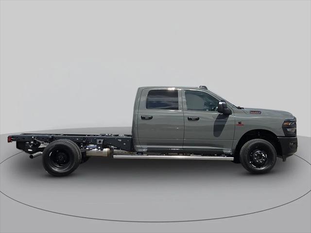 2026 RAM 3500 Chassis RAM 3500 TRADESMAN CREW CAB CHASSIS 4X4 60 CA 2026 RAM 3500 Chassis RAM 3500 TRADESMAN CREW CAB CHASSIS 4X4 60 CA
