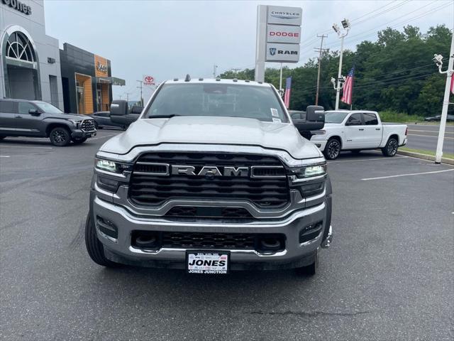 2026 RAM 5500 Chassis RAM 5500 TRADESMAN CHASSIS CREW CAB 4X4 60 CA 2026 RAM 5500 Chassis RAM 5500 TRADESMAN CHASSIS CREW CAB 4X4 60 CA