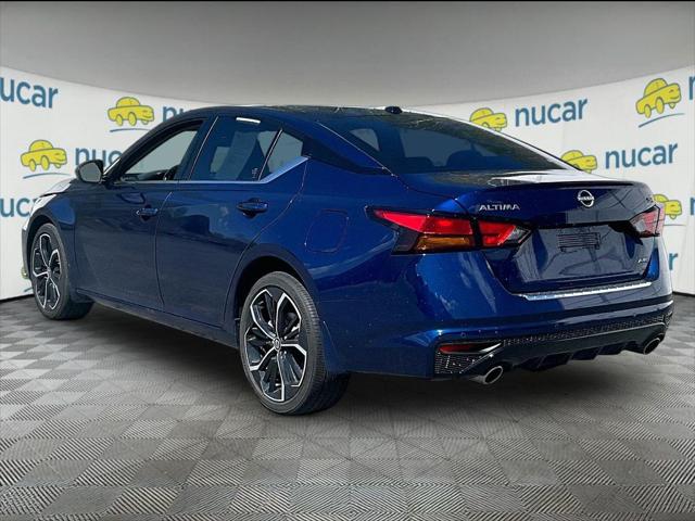 2023 Nissan Altima SR Intelligent AWD