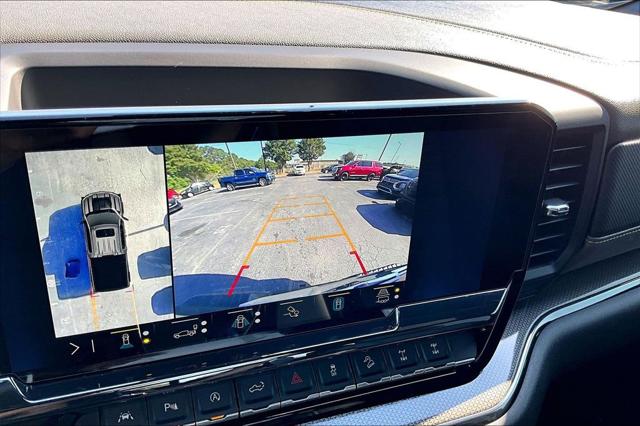 2023 Chevrolet Silverado 1500 4WD Crew Cab Short Bed ZR2