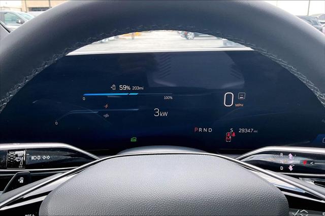 2024 Cadillac iQ Tech w/1SA