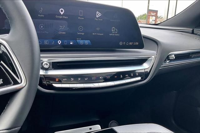 2024 Cadillac iQ Tech w/1SA