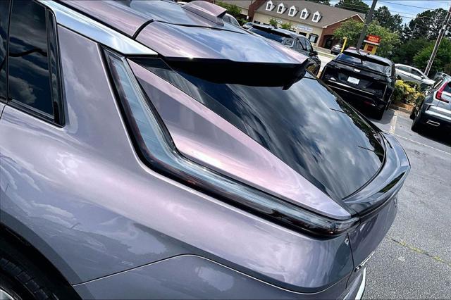 2024 Cadillac iQ Tech w/1SA
