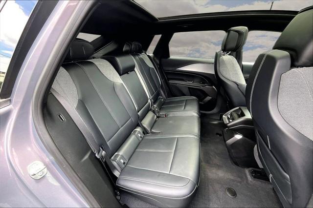 2024 Cadillac iQ Tech w/1SA