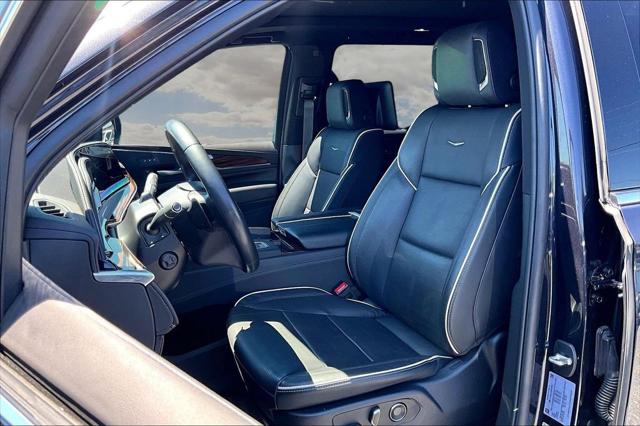 2024 Cadillac Escalade ESV 2WD Premium Luxury