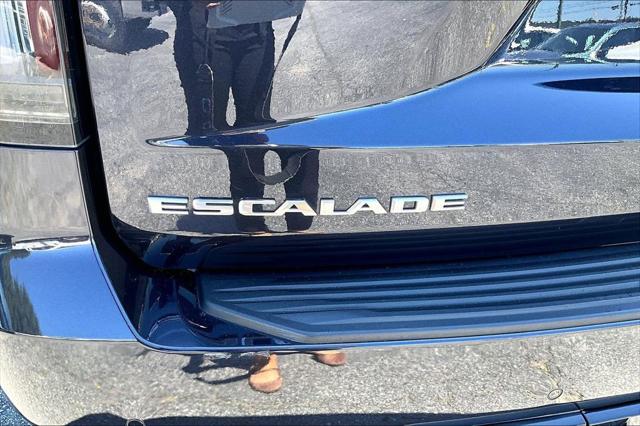 2024 Cadillac Escalade ESV 2WD Premium Luxury