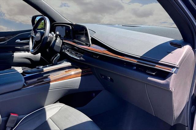 2024 Cadillac Escalade ESV 2WD Premium Luxury