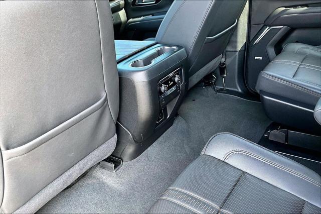 2025 Chevrolet Suburban 2WD High Country