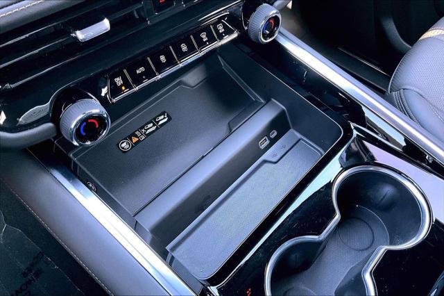 2025 Chevrolet Suburban 2WD High Country