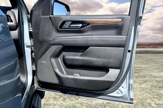 2025 Chevrolet Suburban 2WD High Country