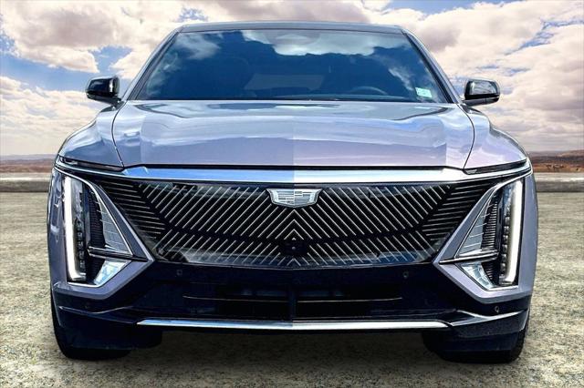 2025 Cadillac iQ Luxury 3 RWD