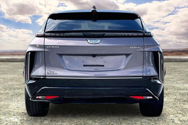 2025 Cadillac iQ Luxury 3 RWD