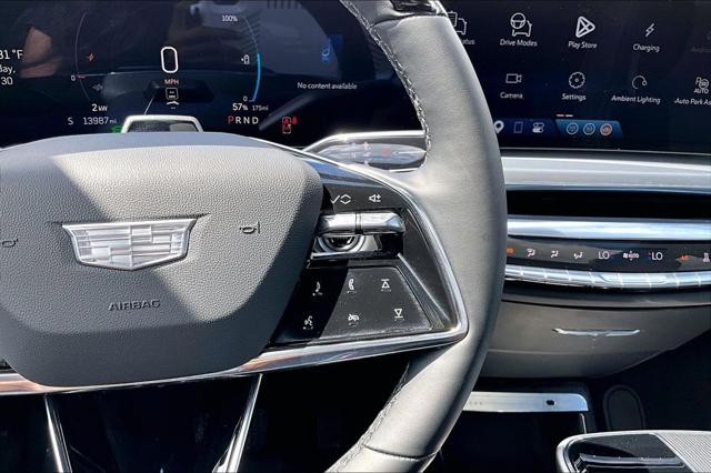 2025 Cadillac iQ Luxury 3 RWD