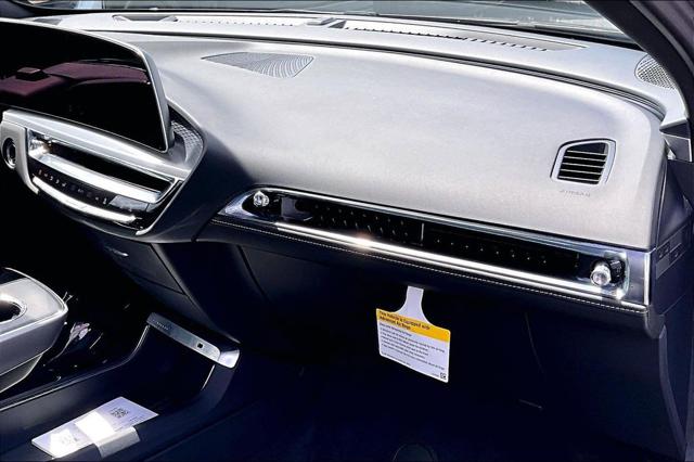 2025 Cadillac iQ Luxury 3 RWD