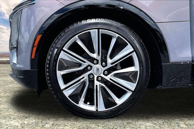 2025 Cadillac iQ Luxury 3 RWD