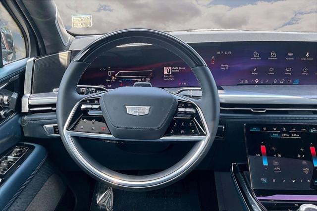 2025 Cadillac Escalade Luxury 2 AWD