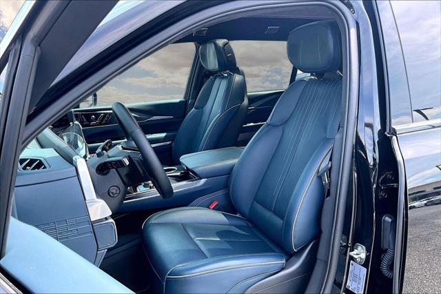 2025 Cadillac Escalade Luxury 2 AWD