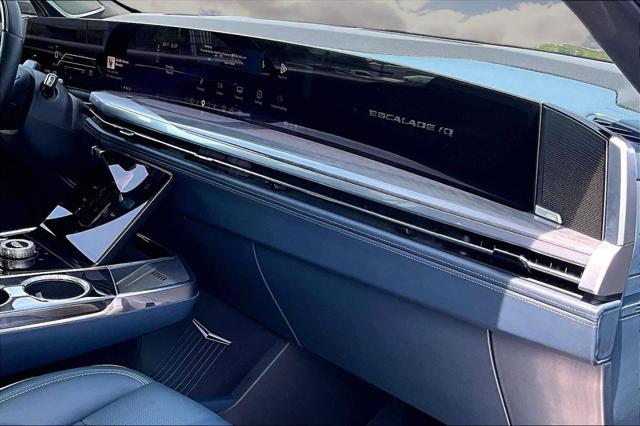 2025 Cadillac Escalade Luxury 2 AWD