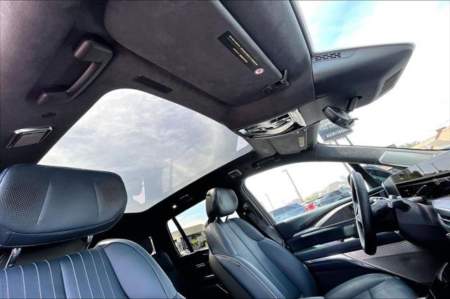 2025 Cadillac Escalade Luxury 2 AWD