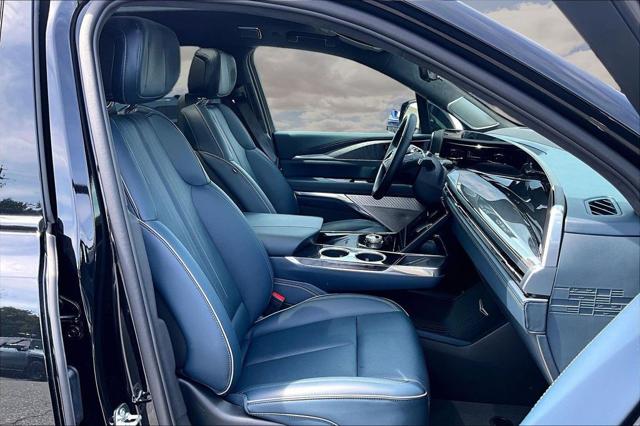 2025 Cadillac Escalade Luxury 2 AWD