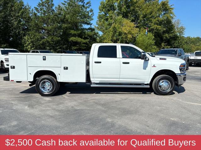 2026 RAM 3500 Chassis RAM 3500 TRADESMAN CREW CAB CHASSIS 4X4 60 CA