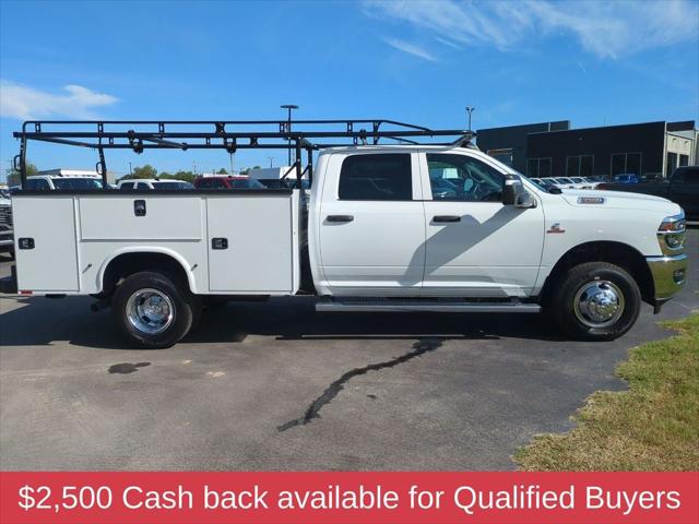 2026 RAM 3500 Chassis Cab RAM 3500 TRADESMAN CREW CAB CHASSIS 4X4 60 CA