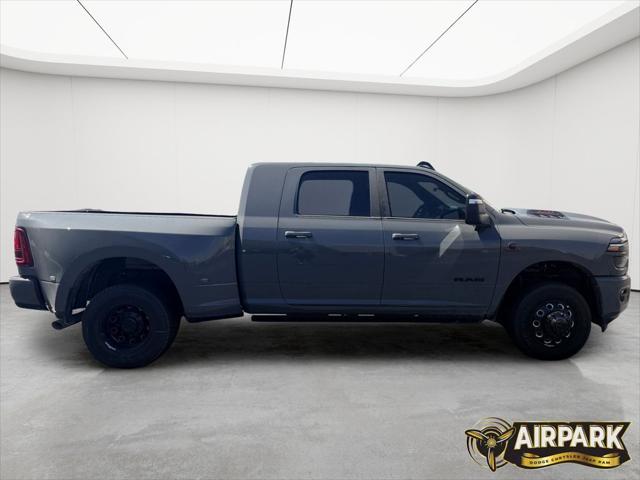 2026 RAM Ram 3500 RAM 3500 LARAMIE MEGA CAB 4X4 64 BOX