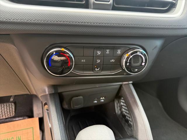 2025 Chevrolet TrailBlazer AWD LS