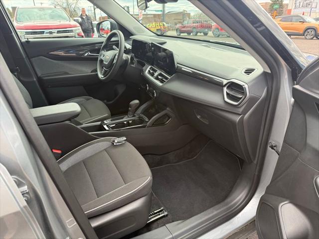 2025 Chevrolet TrailBlazer AWD LS